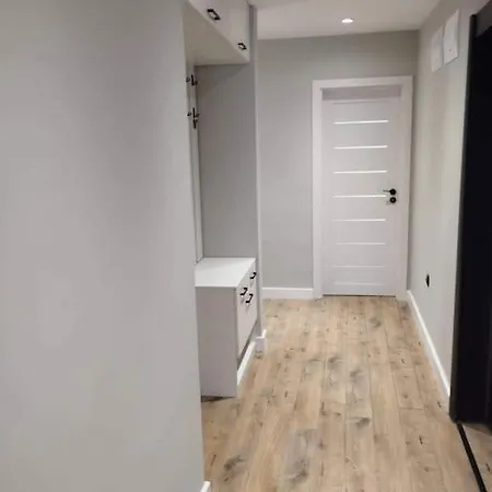 Spacious Two Bedroom Flat In The Heart Of Apartmán