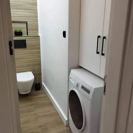 Spacious Two Bedroom Flat In The Heart Of Apartmán Burgas City