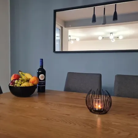 Spacious Two Bedroom Flat In The Heart Of Apartamento *