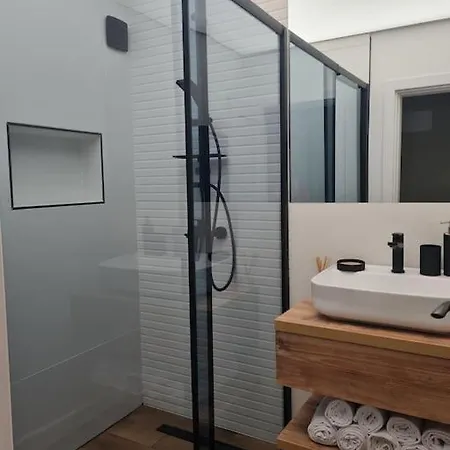 Spacious Two Bedroom Flat In The Heart Of * Burgas